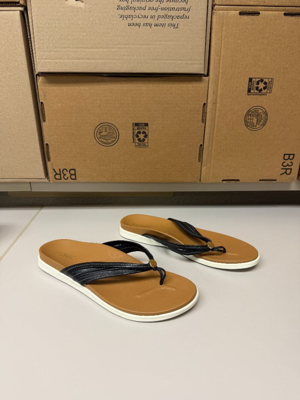 Vionic Catalina - black - size 11